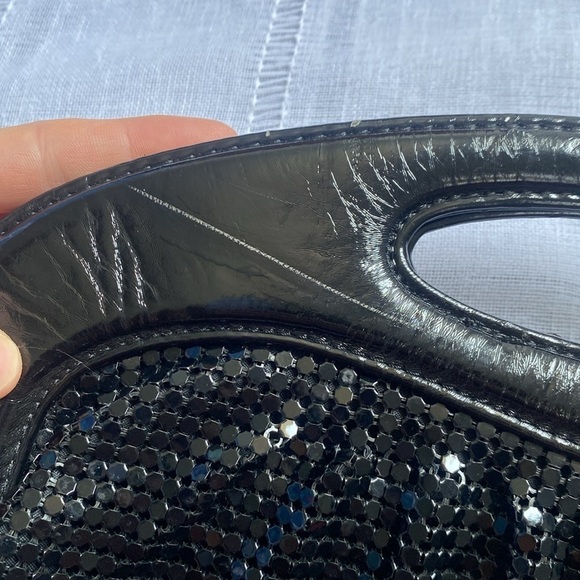 Express Y2K metal mesh hand bag. - Picture 8 of 13